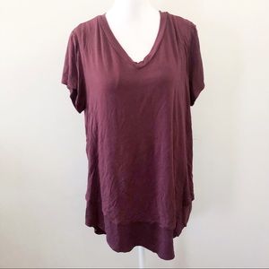 Latched Mama Boyfriend T Shirt Top Maroon Burgundy Red Size Large